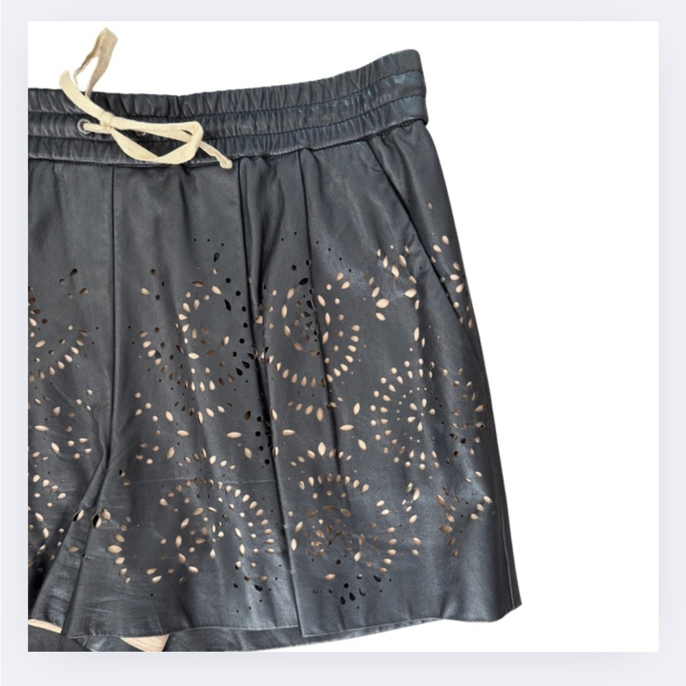 3.1 Phillip Lim Lamb Leather Cut-Out Shorts – Size 8 - Picture 3 of 7